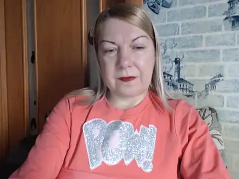 Lillia_Ray's cam snapshot