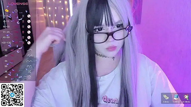 SelenaCute's cam snapshot