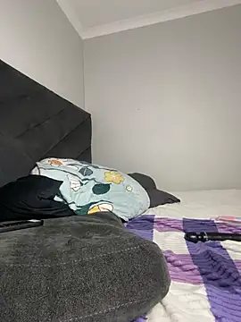 MissLola27's cam snapshot