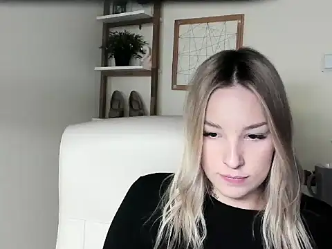 VelvetAngela live sex cam