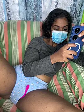 SukiyamaAsia's cam snapshot