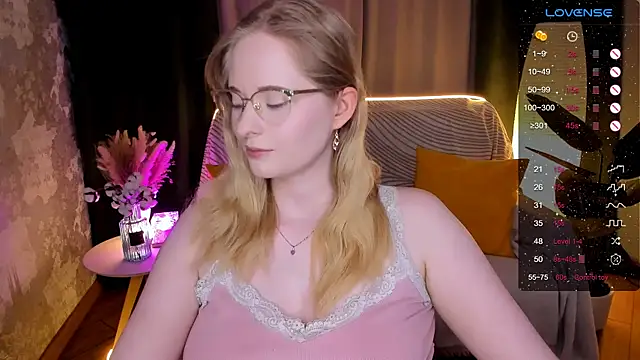 Aemilia_ live sex cam