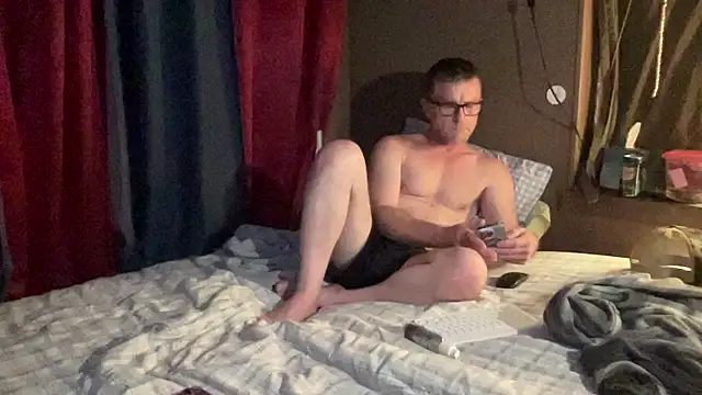 NWBuilt live sex cam