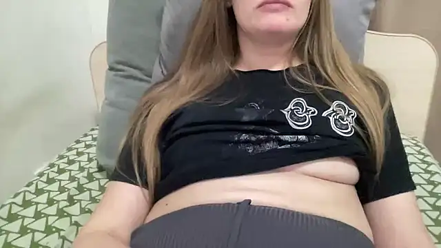 alisa_kitcat's cam snapshot