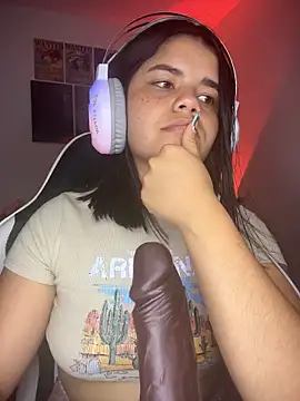 2Angela_'s cam snapshot