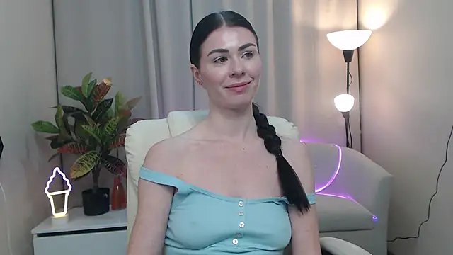 MilaSecret55's cam snapshot