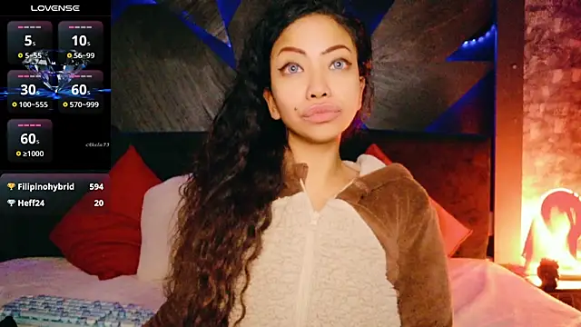 ElyaQuinn live sex cam