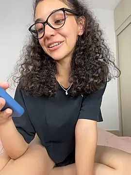 uniquerossie live sex cam