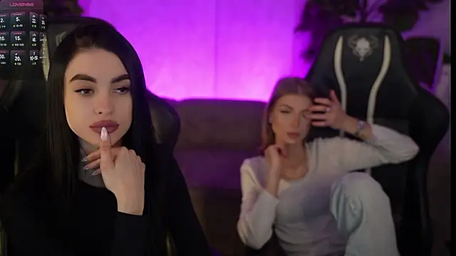 Tina_Breeze's cam snapshot