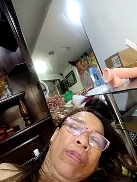 HotsexyNaughtysweetbaby's cam snapshot