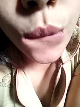 Anki-doll live sex cam