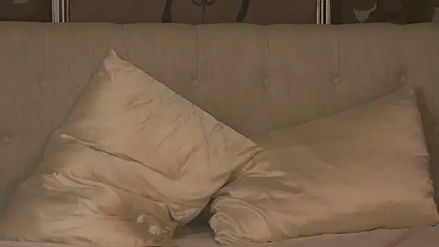 NyssaRaven's cam snapshot