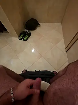 Heyyo3's cam snapshot