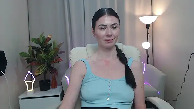 MilaSecret55's cam snapshot