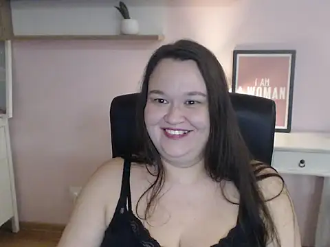 HollyDanceSoul's cam snapshot