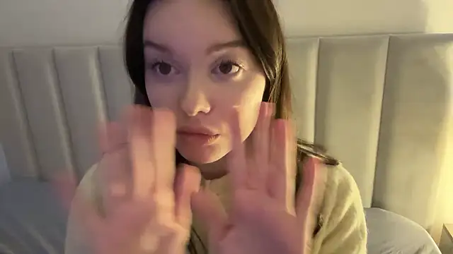 VickiBanx live sex cam