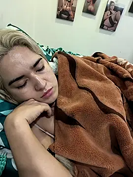 violet-grey's cam snapshot