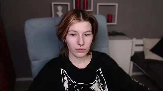 guitarandangell's cam snapshot