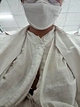 HinaLovely live sex cam