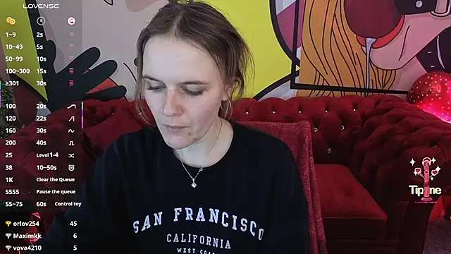 MaribelRiverr_'s cam snapshot