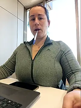 bichota85 live sex cam