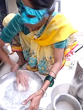 Desi_Sayli_Bhabhi's cam snapshot