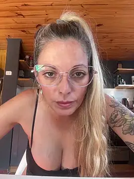 julietacollins11's cam snapshot