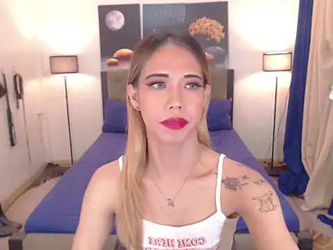 PreciousAmore live sex cam