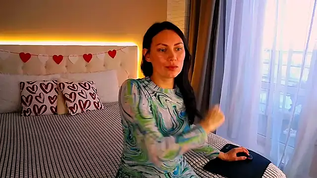 MonikaBelachi's cam snapshot