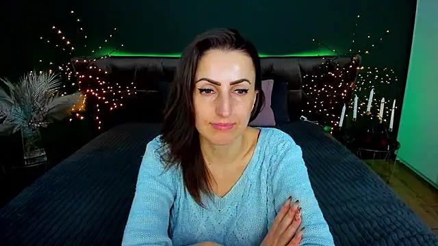 Rebecca_Diamond's cam snapshot