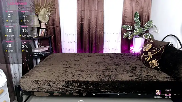 AafiyahGoddessXoXo live sex cam