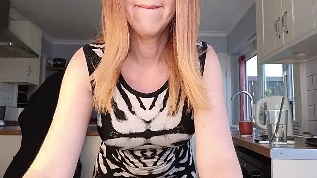 stripmequick live sex cam