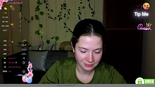 Alicia_redfollow live sex cam