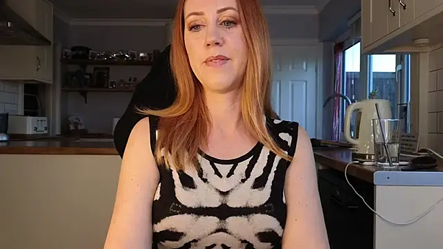 stripmequick live sex cam