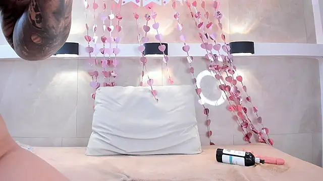 amber_ryan's cam snapshot