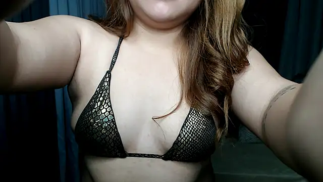 ThesaLonicaXxx live sex cam