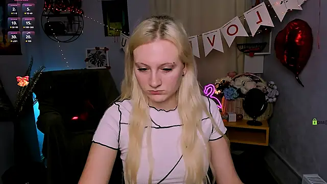 madam_uliis live sex cam