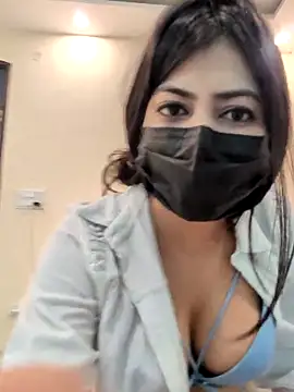 Confident_chic live sex cam