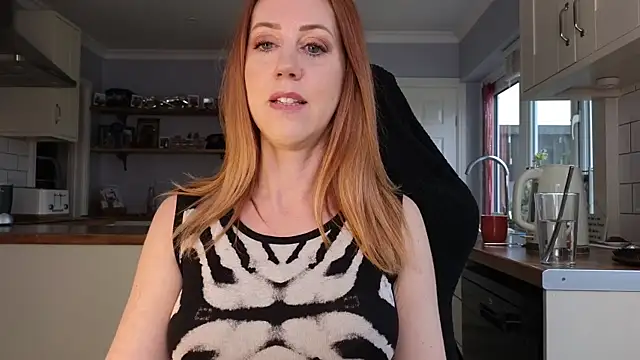 stripmequick live sex cam