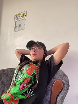 Engell_Vm's cam snapshot