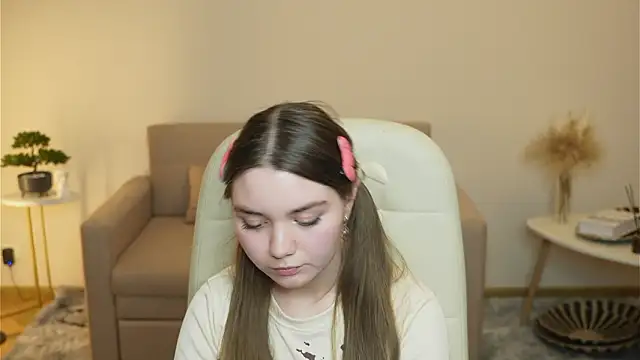 EdythOrwin's cam snapshot