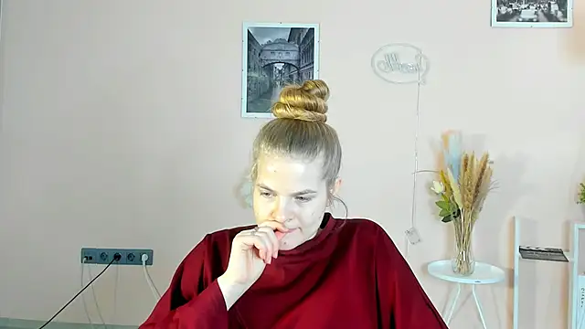 VikiSwauger's cam snapshot