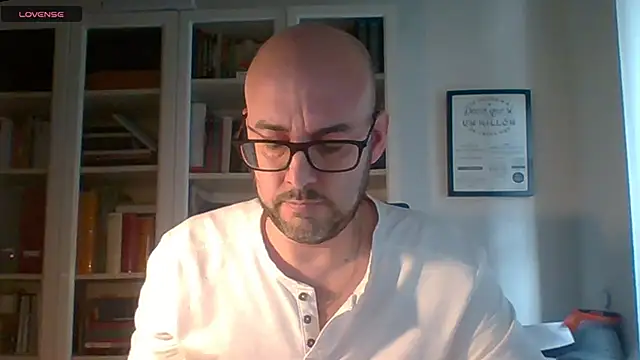 ohmibodforever's cam snapshot