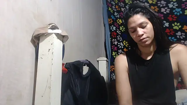 ELIZABET2-'s cam snapshot