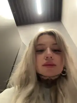 Chiibi's cam snapshot