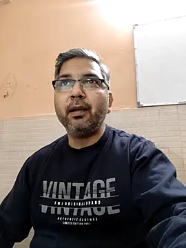 AerifiedLivelong's cam snapshot