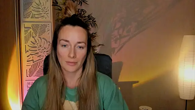 RebeccaMartinez's cam snapshot