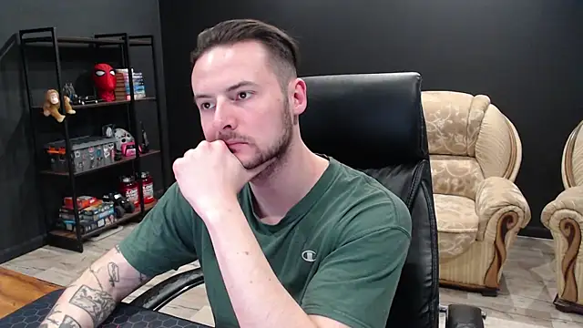 MihasikD live sex cam