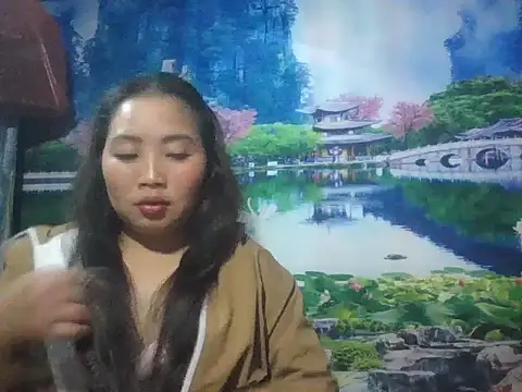 PhamPhung live sex cam