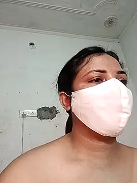 HotAishaa live sex cam